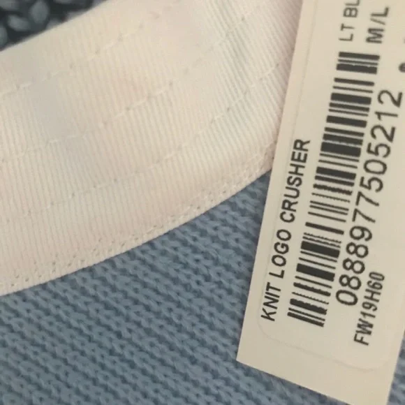 Supreme Hat - Picture 3 of 3